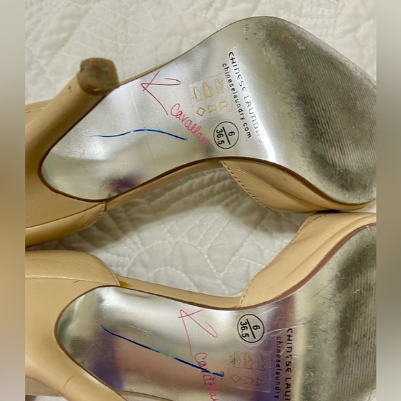 KRISTIN CAVALLARI FOR CHINESE LAUNDRY COPERTINA PUMPS SIZE 6/36.5 color is nude - Picture 4 of 5